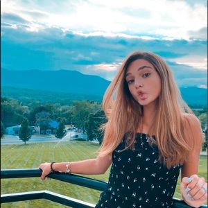 Meet your Posher, Gianna